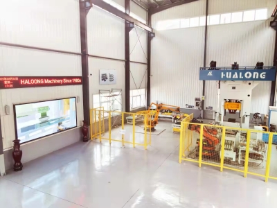 鄭州華隆伺服螺旋壓力機(jī)，為什么如此受青睞